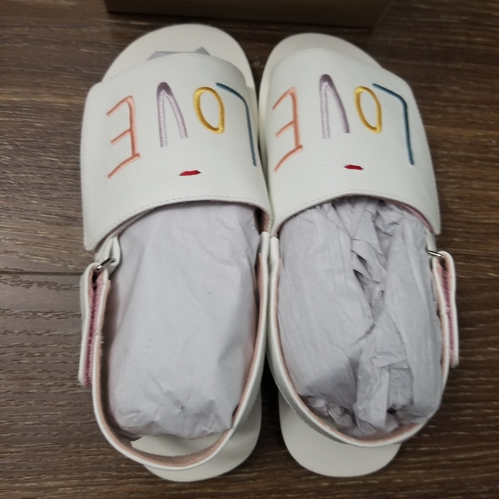 New Girls size 3 youth shoes for spring and summer